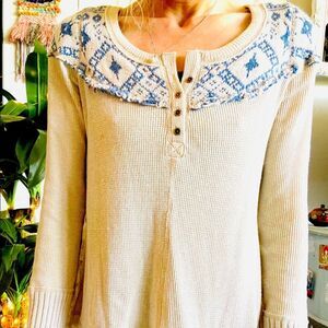 We The Free waffle knit thermal shirt w/ lace incerts and blue detailing